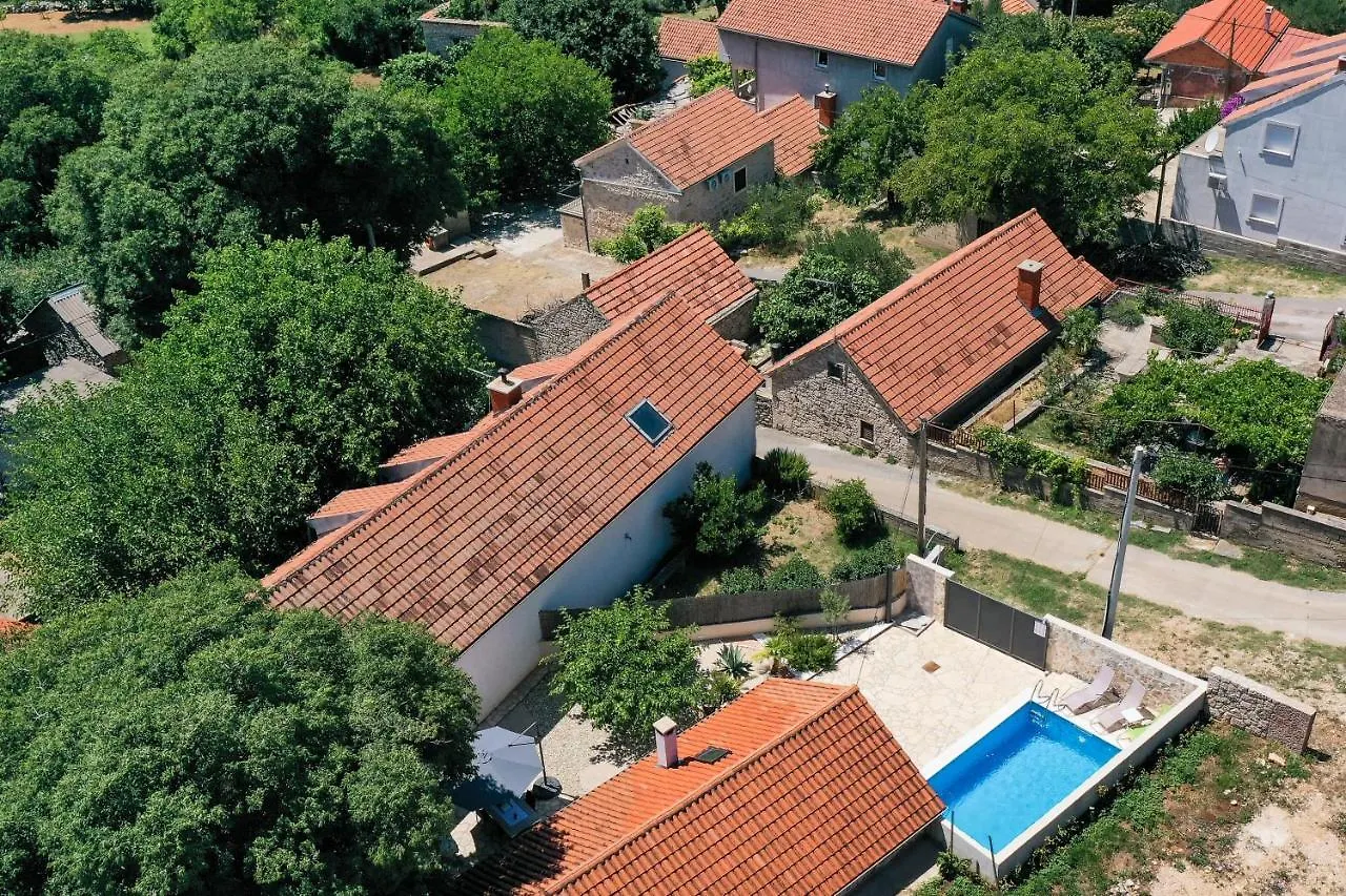 Holiday House Manuela Krusevo