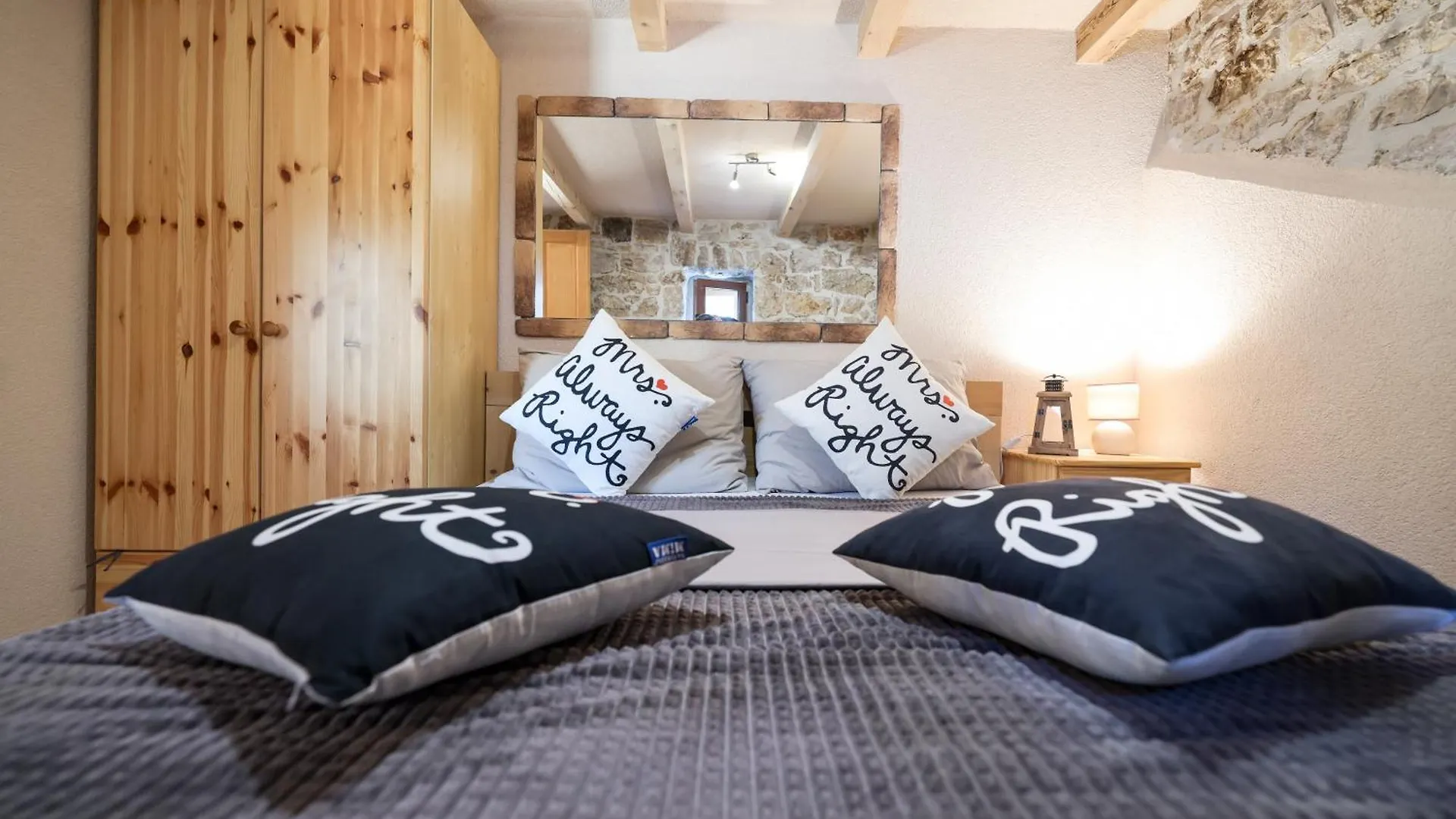 Holiday House Manuela Krusevo  Croatia